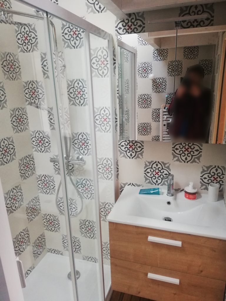 Extension d'une habitation - projet à Saint-Pabu dans le Finistère en Bretagne. Projet réalisé par l'Atelier Cédric Didat - extension avec parement moellon - respect de l'existant