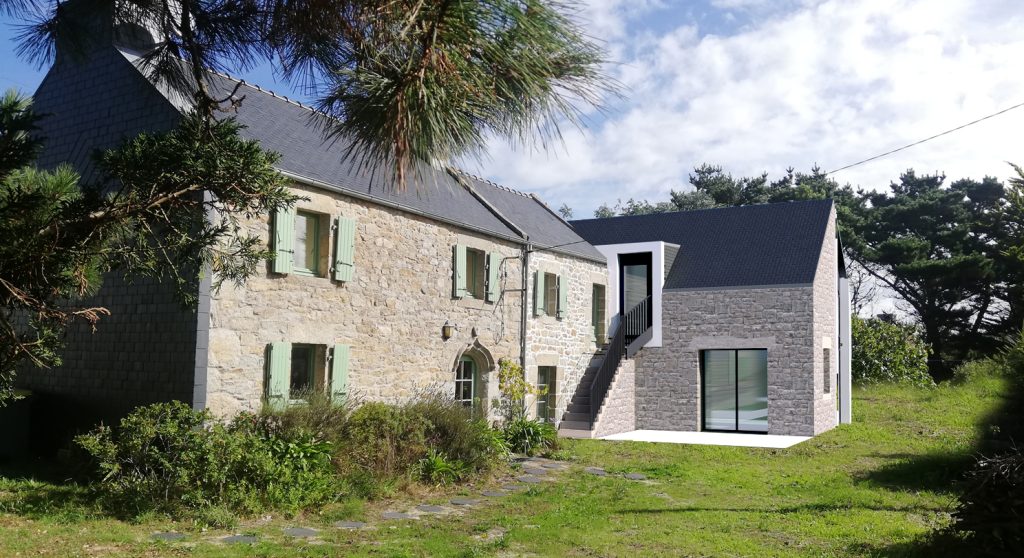 Extension d’une longère en pierre traidtionnelle - projet à Plouarzel dans le Finistère en Bretagne. Projet réalisé par l'Atelier Cédric Didat