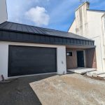 Rénovation d’une habitation existante et création d’une extension - projet à Saint-Renan dans le Finistère en Bretagne. Projet réalisé par l'Atelier Cédric Didat