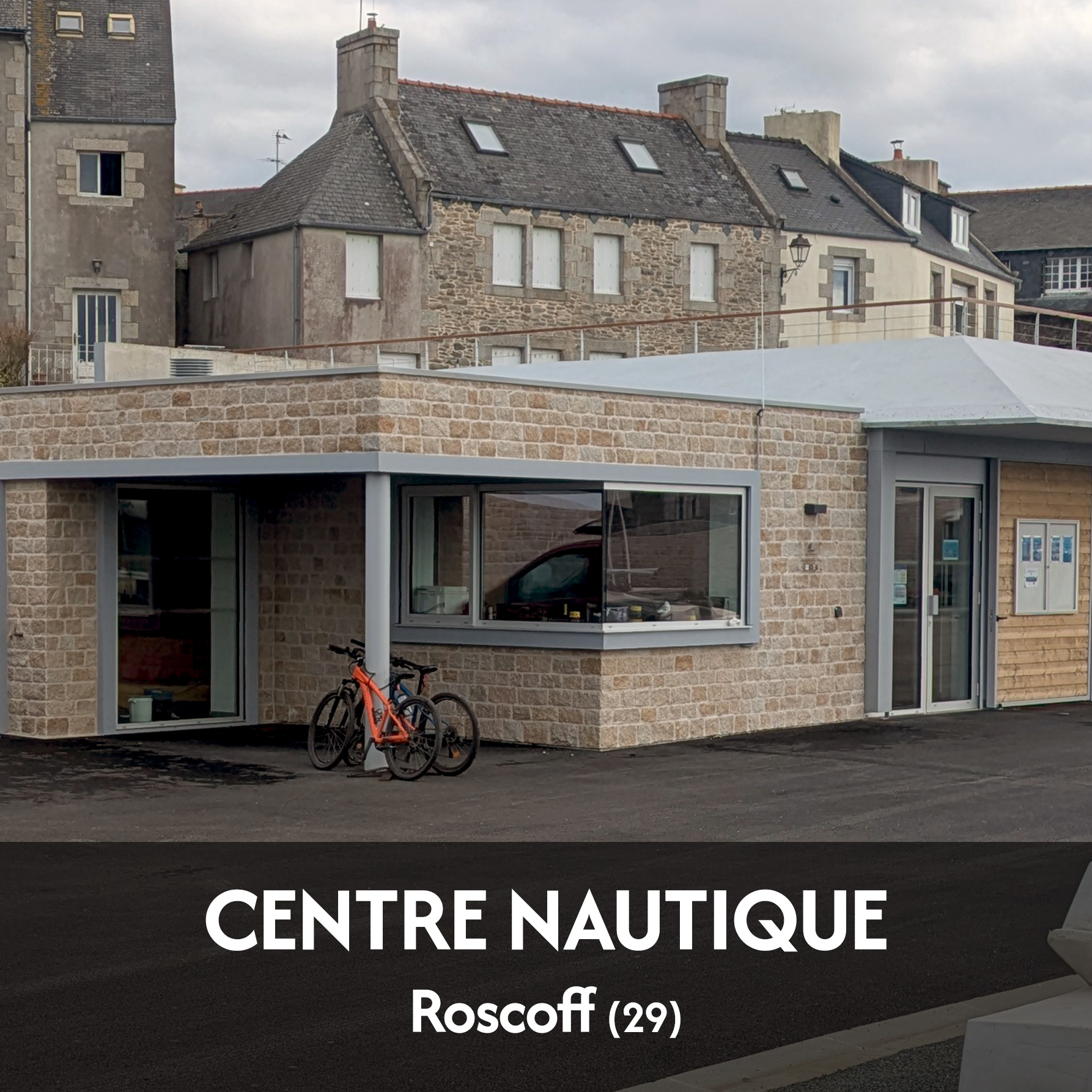 Construction d’un centre nautique - projet à Roscoff dans le Finistère en Bretagne. Projet réalisé par l'Atelier Cédric Didat